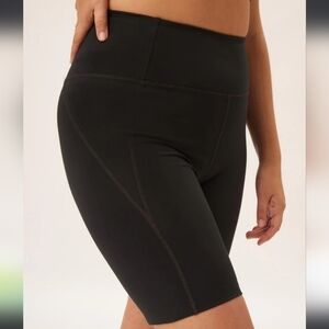 GIRLFRIEND Collective High Rise Bike Shorts Black
